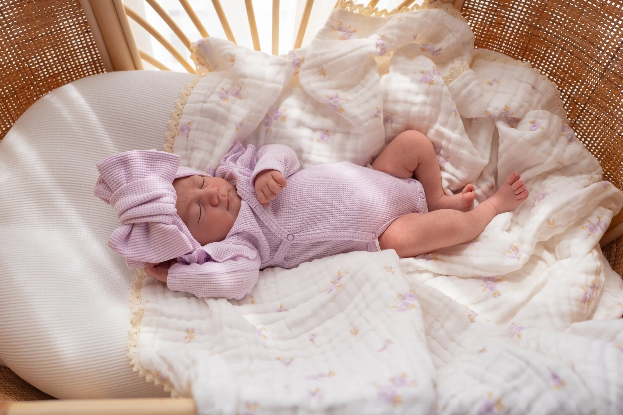 Gauze Lace Blanket | Lilac Floral - Image 4