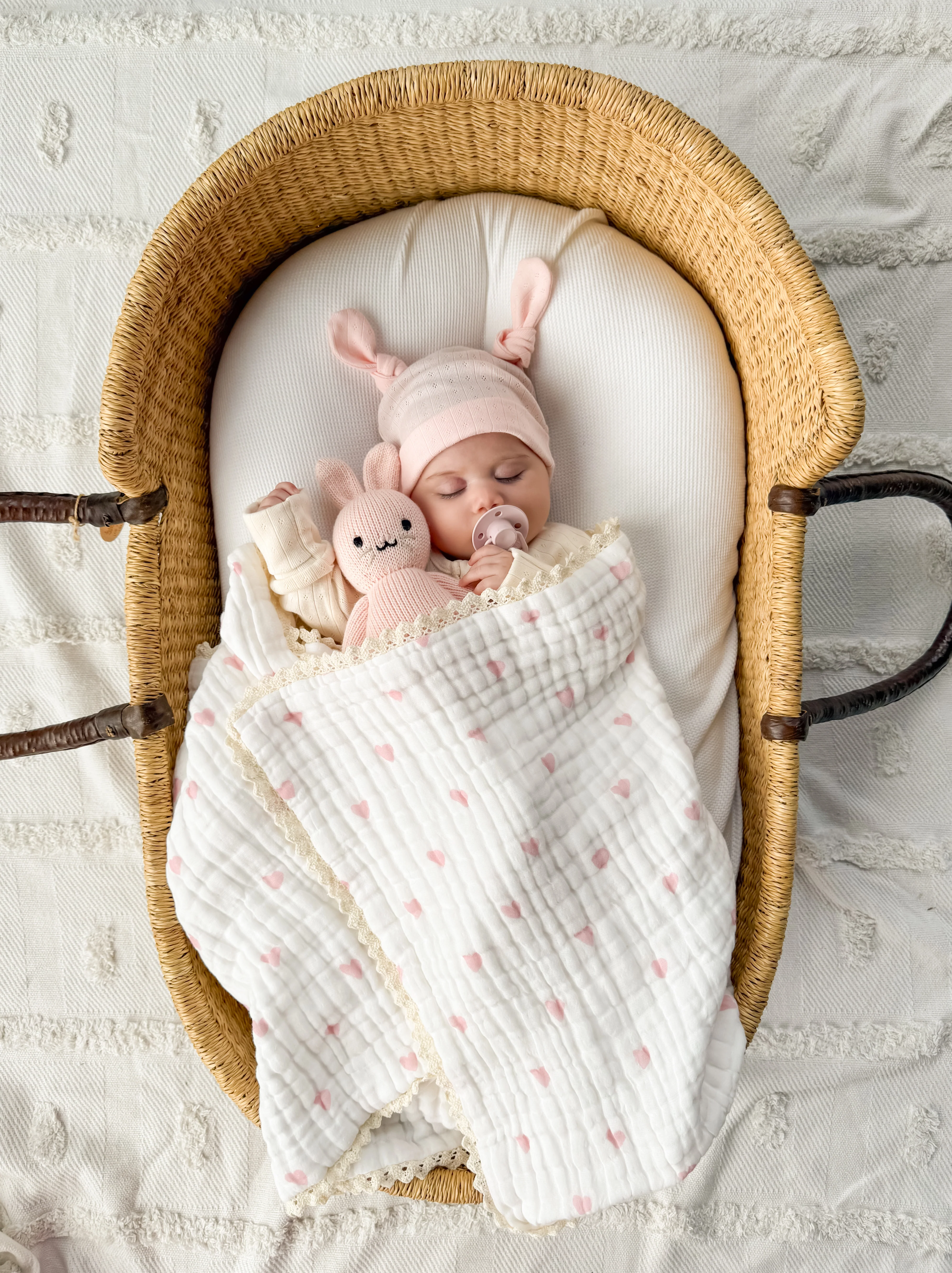 Gauze Lace Blanket | Pink Hearts - Image 7