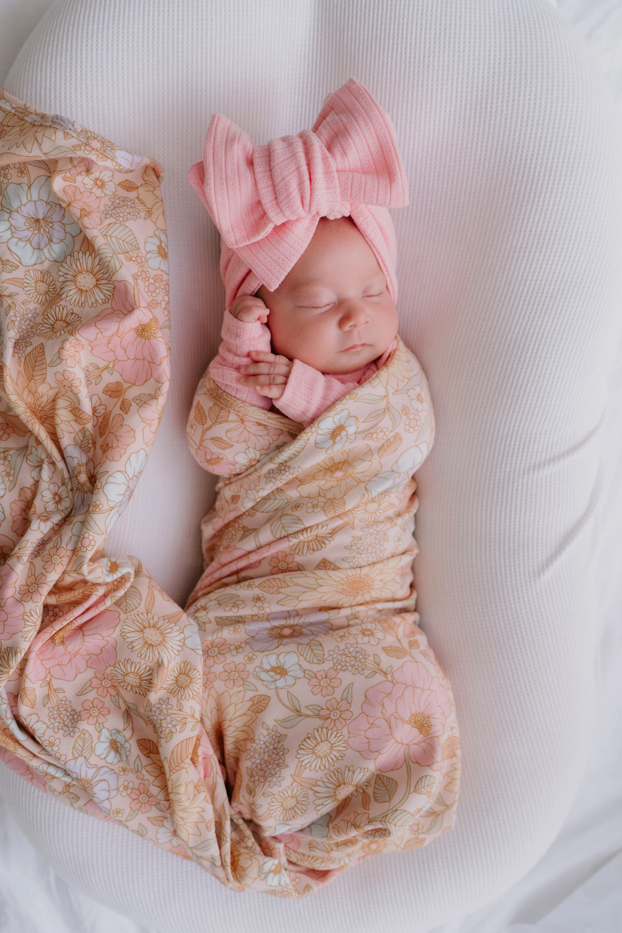 Oversized Topknot | Peony Rib Pointelle - Image 6