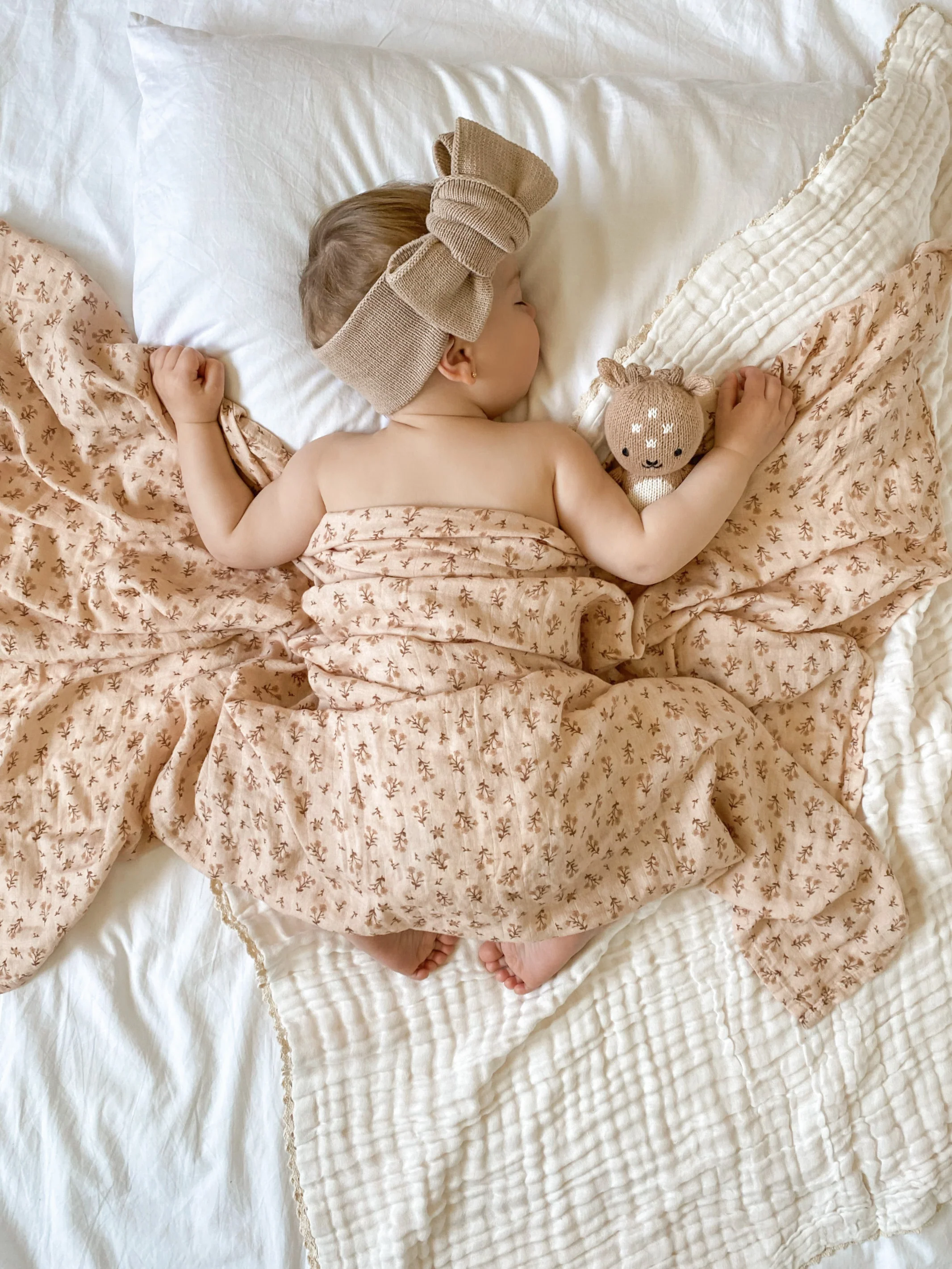 Muslin Swaddle | Paisley Coffee - Image 9
